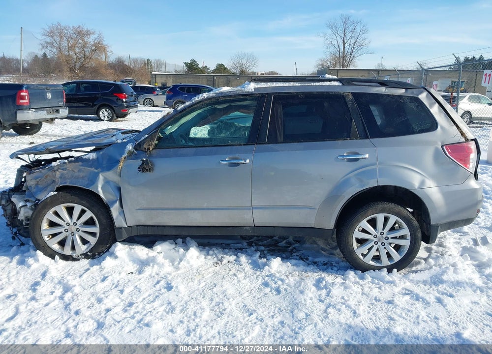 2011 SUBARU FORESTER 2.5X PREMIUM VIN: JF2SHADC3BG783807