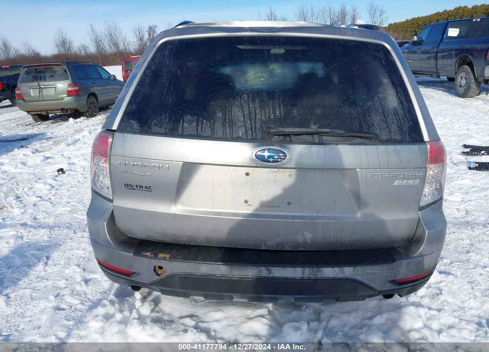2011 SUBARU FORESTER 2.5X PREMIUM VIN: JF2SHADC3BG783807
