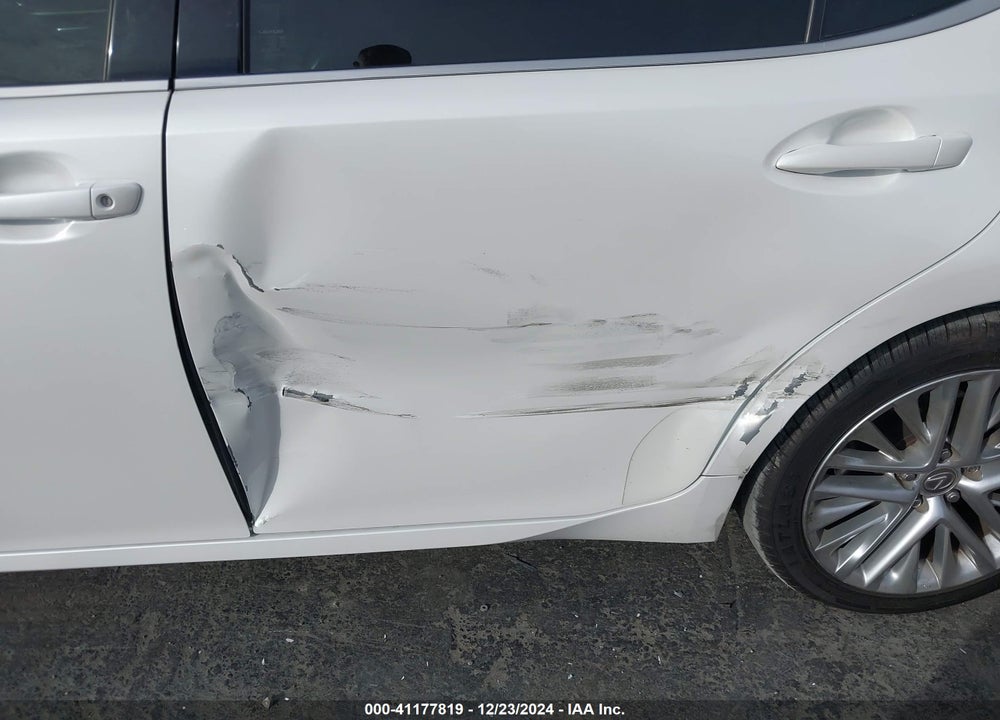 2016 LEXUS ES 350 VIN: JTHBK1GG3G2243424
