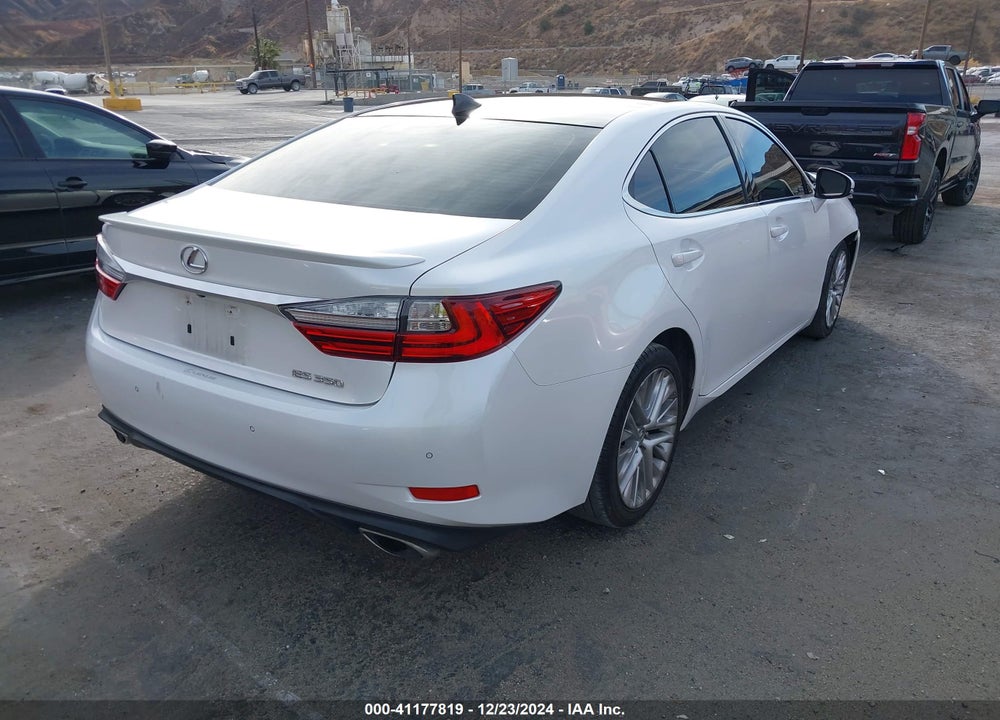 2016 LEXUS ES 350 VIN: JTHBK1GG3G2243424