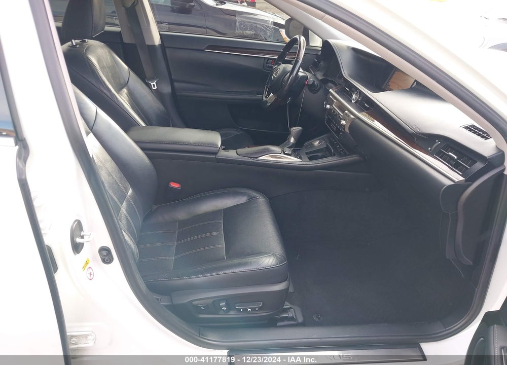 2016 LEXUS ES 350 VIN: JTHBK1GG3G2243424