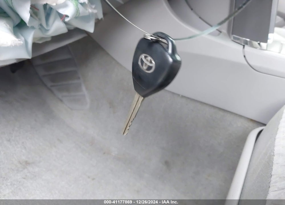 2008 TOYOTA CAMRY LE VIN: 4T1BE46K48U217481