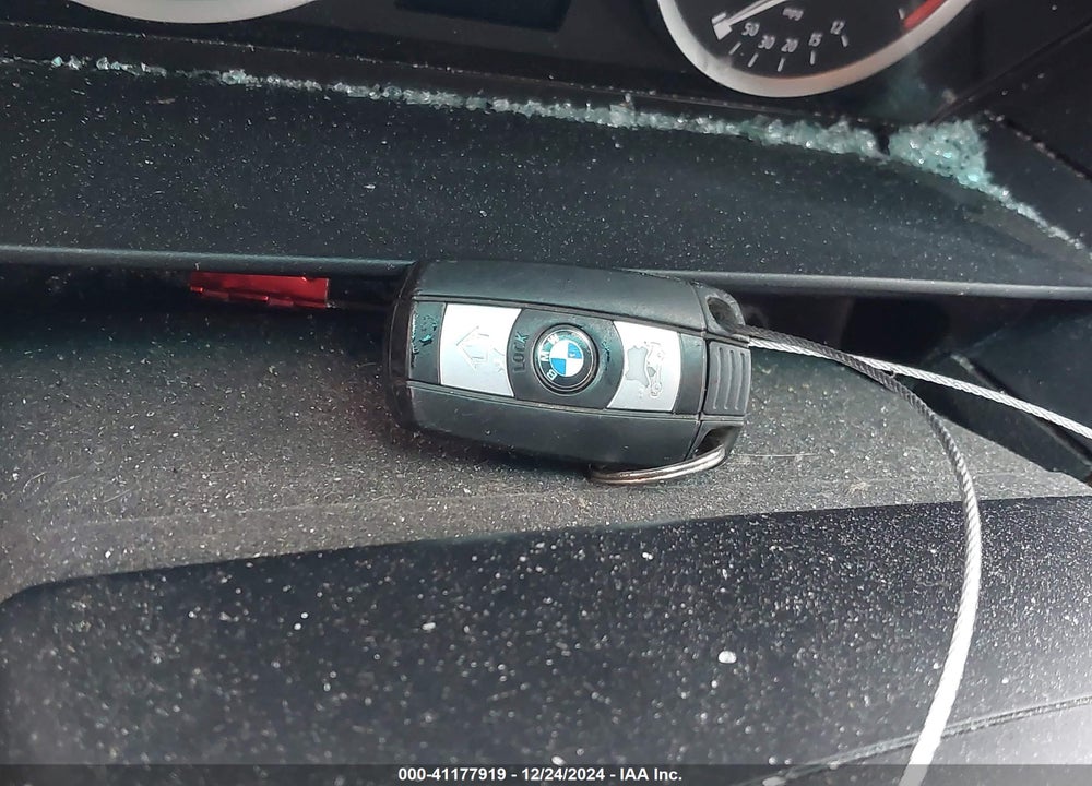 2007 BMW 530XI VIN: WBANF73537CU26226