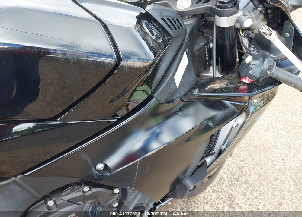 2022 YAMAHA YZFR1 VIN: JYARN66EXNA002009