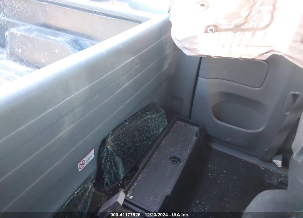2015 TOYOTA TACOMA VIN: 5TFTX4CN0FX060433
