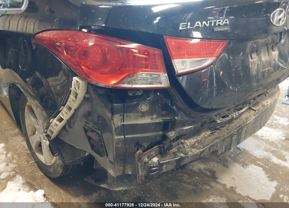 2013 HYUNDAI ELANTRA GS VIN: KMHDH6AE2DU016976