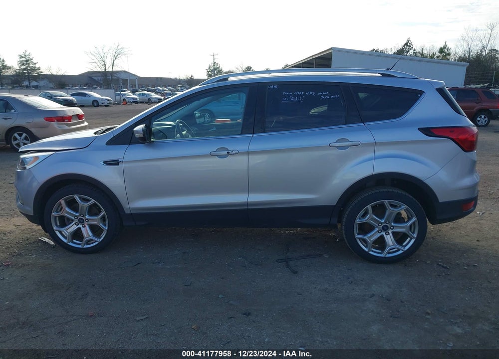 2019 FORD ESCAPE TITANIUM VIN: 1FMCU9J99KUB42213