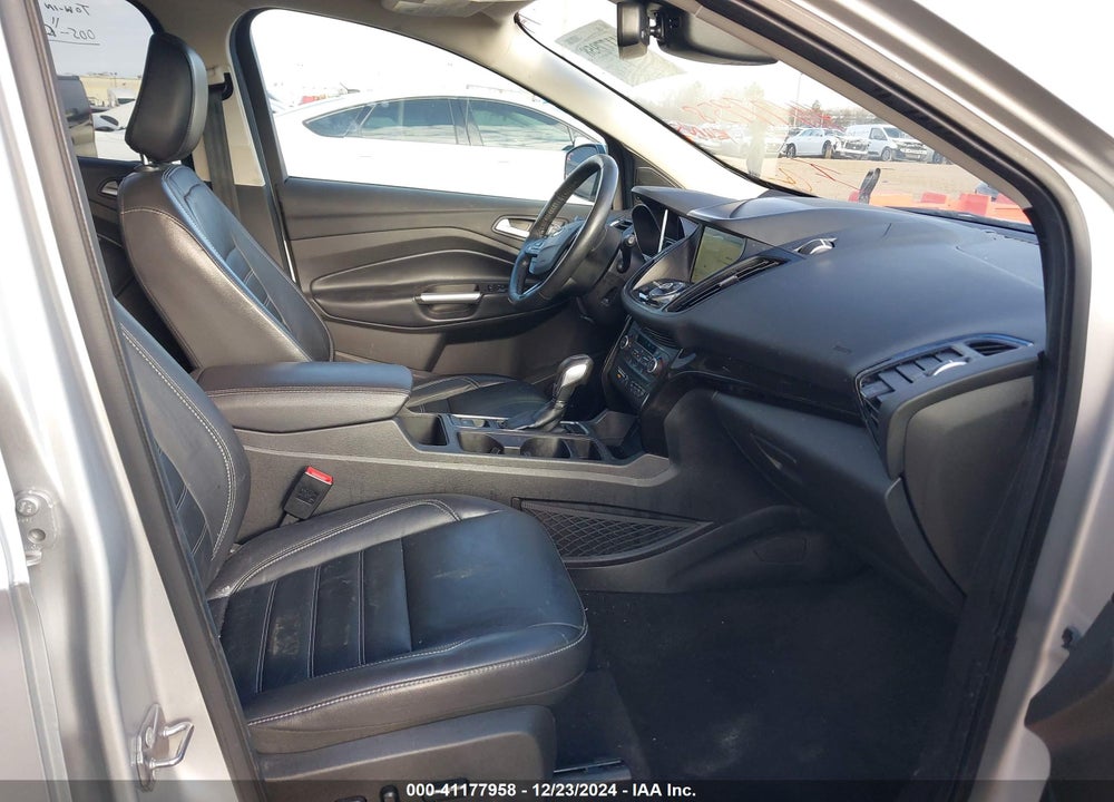 2019 FORD ESCAPE TITANIUM VIN: 1FMCU9J99KUB42213
