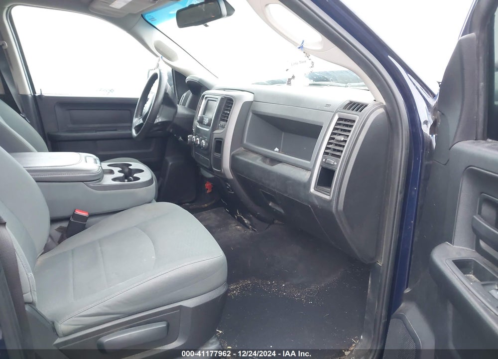 2015 RAM 1500 VIN: 1C6RR7FT0FS681112
