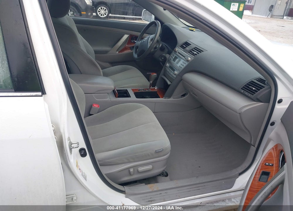 2009 TOYOTA CAMRY XLE VIN: 4T4BE46K89R088393