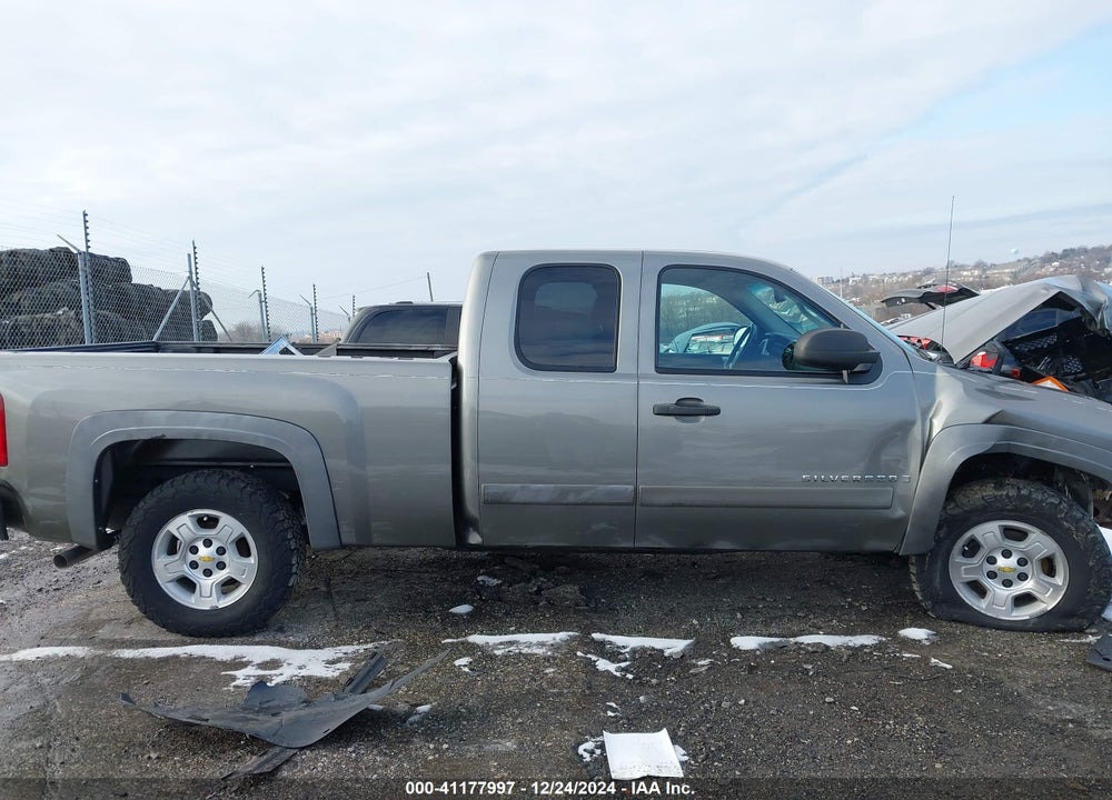 2008 CHEVROLET SILVERADO 1500 LT2 VIN: 1GCEC19J48Z246006