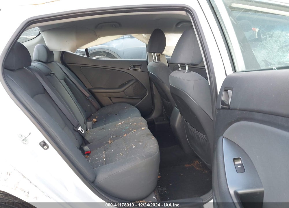 2015 KIA OPTIMA VIN: KNAGM4A70F5649974