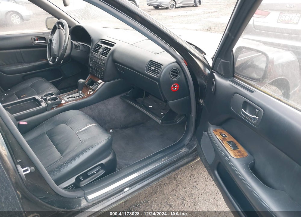 1996 LEXUS LS 400 VIN: JT8BH22F5T0059935