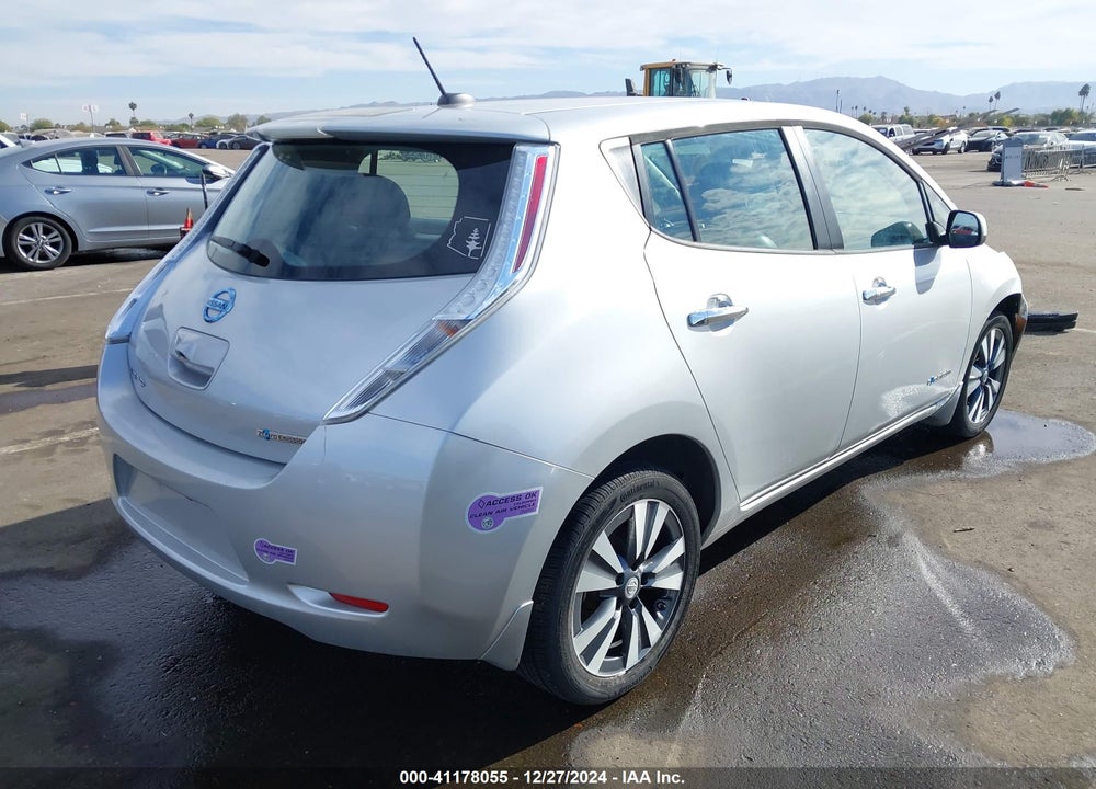 2015 NISSAN LEAF SL VIN: 1N4AZ0CP8FC309974