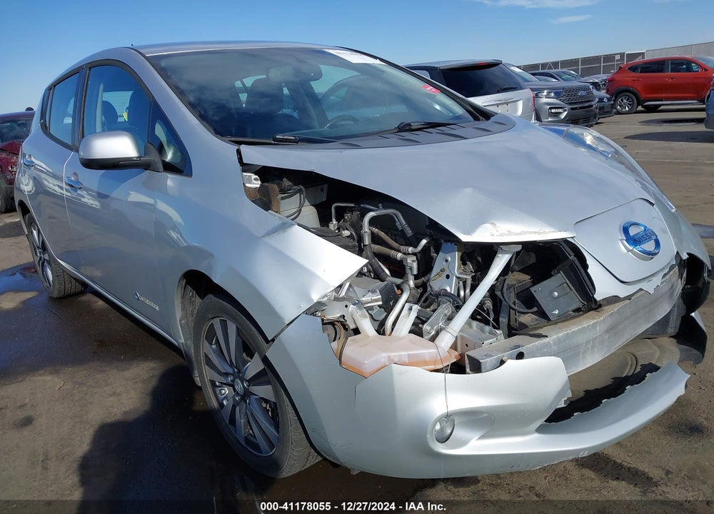 2015 NISSAN LEAF SL VIN: 1N4AZ0CP8FC309974