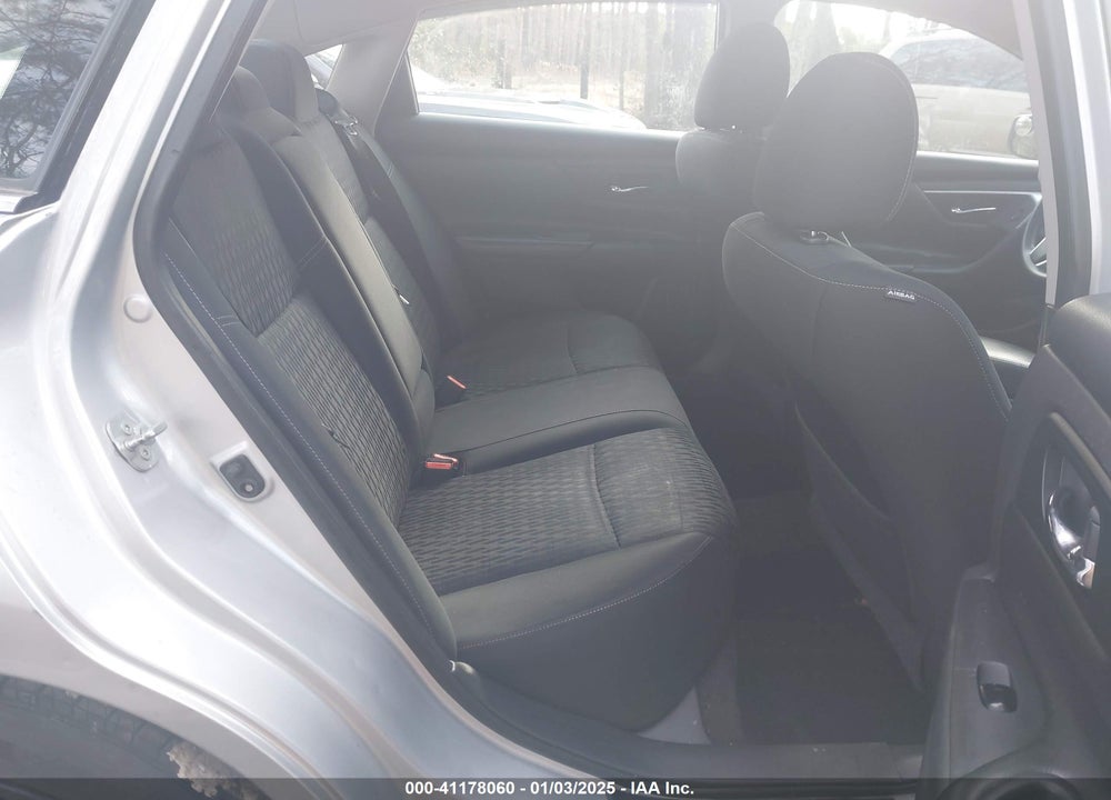 2017 NISSAN ALTIMA VIN: 1N4AL3AP1HN347964