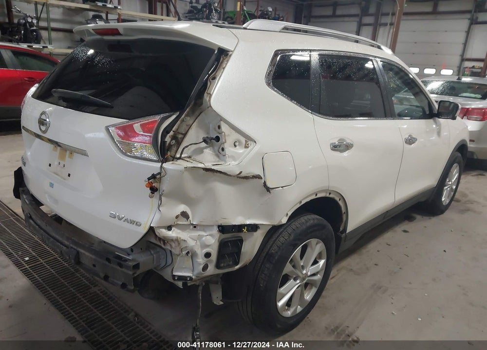 2016 NISSAN ROGUE SV VIN: JN8AT2MV5GW133720
