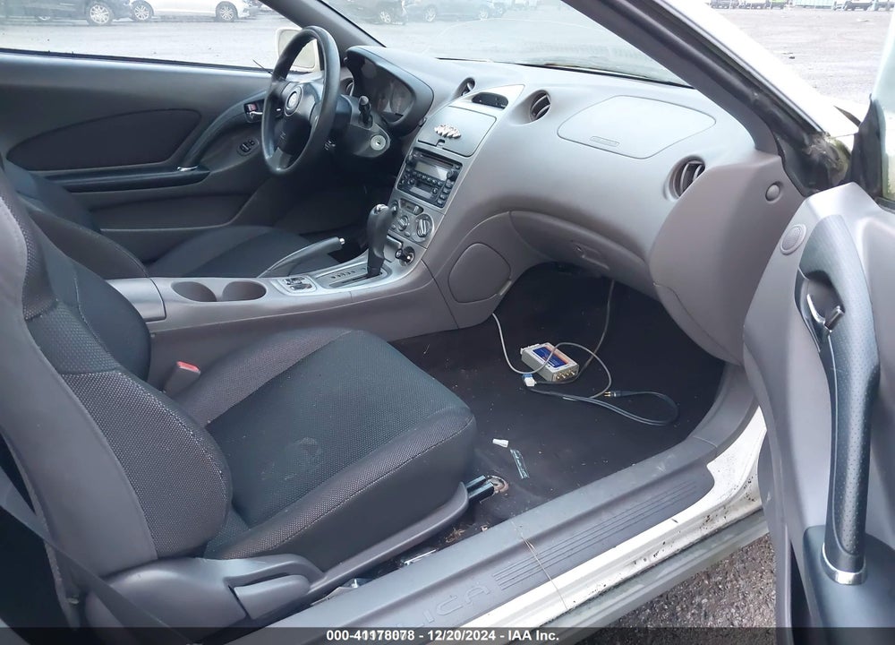 2001 TOYOTA CELICA GT VIN: JTDDR32T110079518