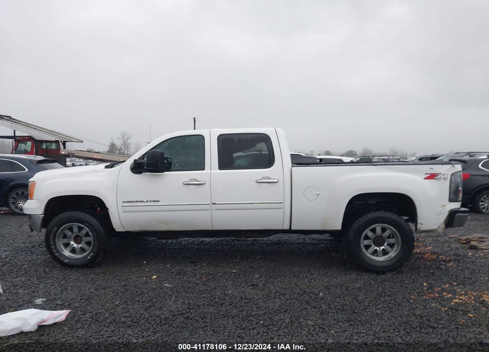 2012 GMC SIERRA 2500HD VIN: 1GT125E8XCF236117