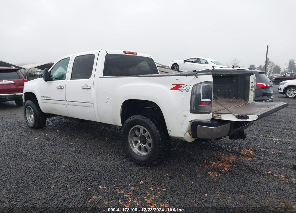 2012 GMC SIERRA 2500HD VIN: 1GT125E8XCF236117