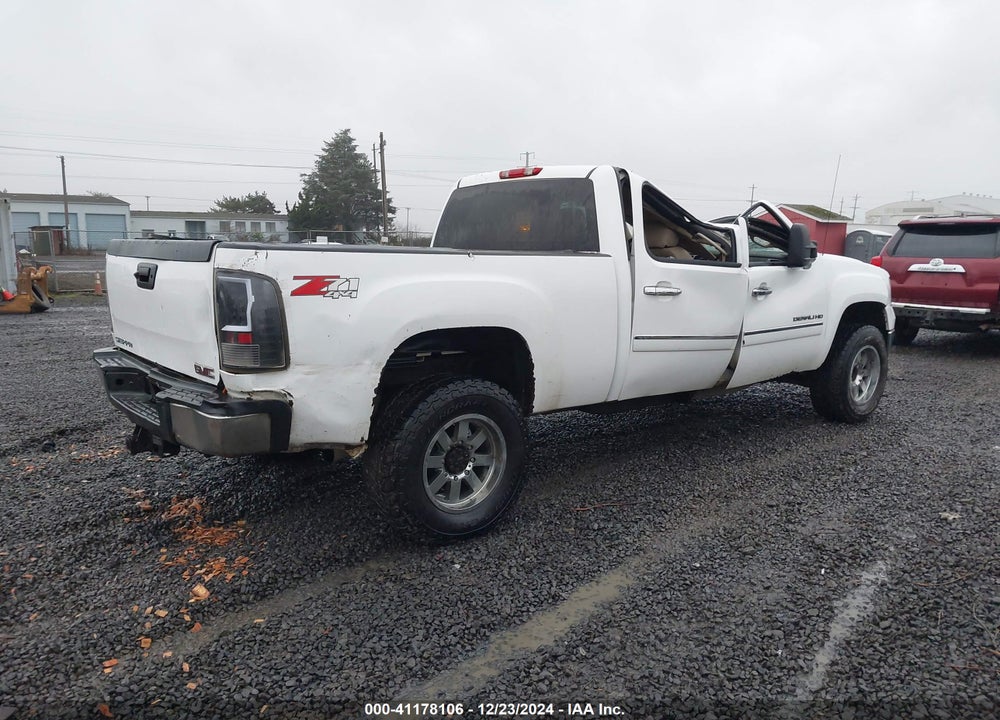2012 GMC SIERRA 2500HD VIN: 1GT125E8XCF236117