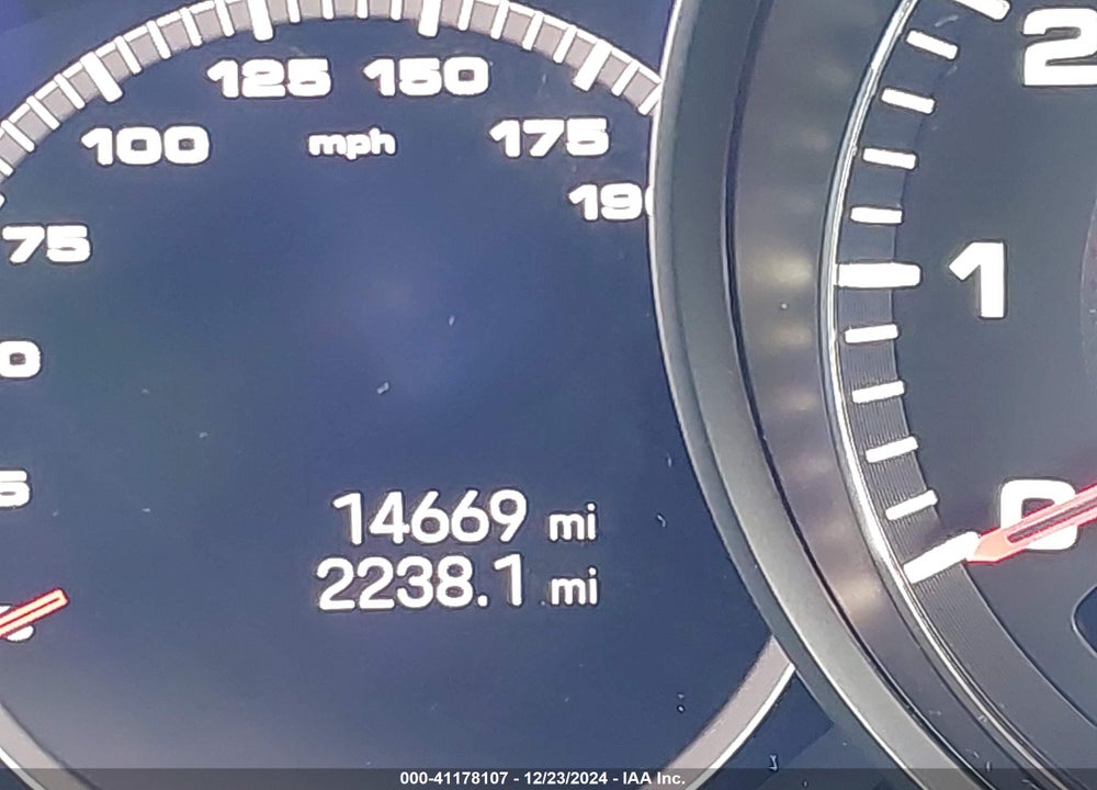 2023 PORSCHE CAYENNE S/S PLATINUM EDITION VIN: WP1AB2AY3PDA15222