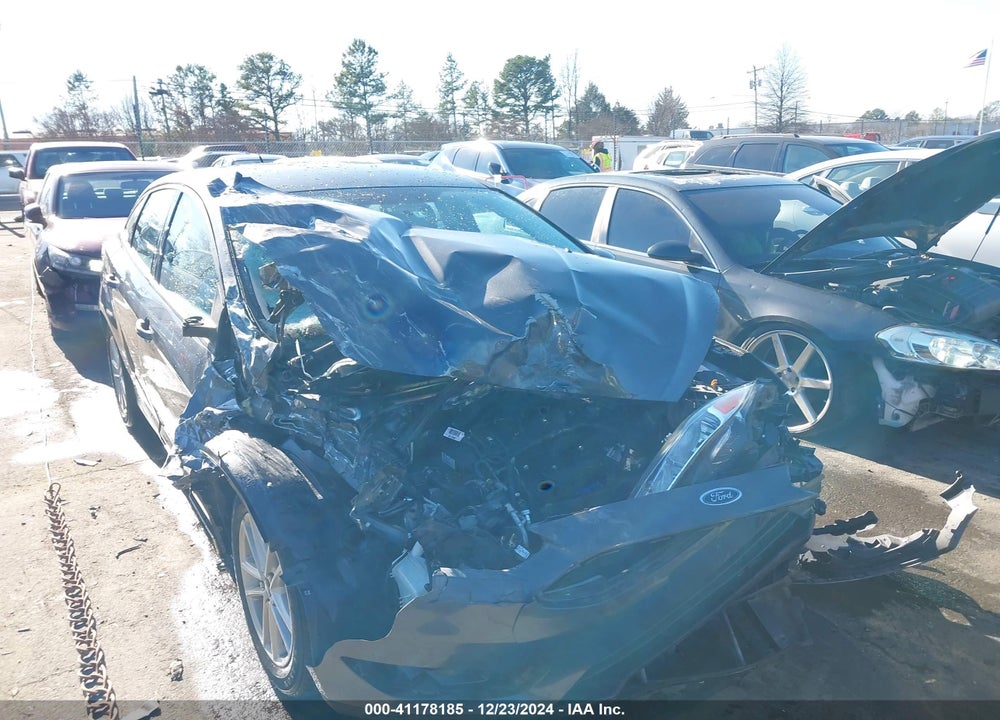 2016 FORD FOCUS SE VIN: 1FADP3F25GL265969