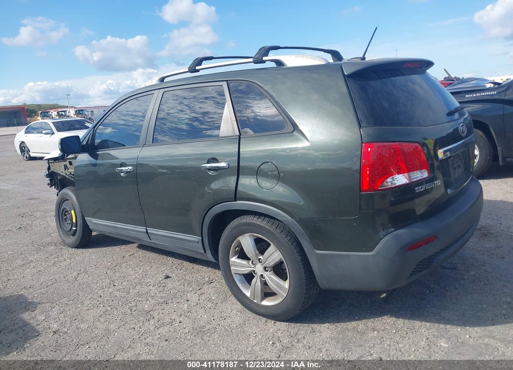 2013 KIA SORENTO EX V6 VIN: 5XYKU4A24DG328932