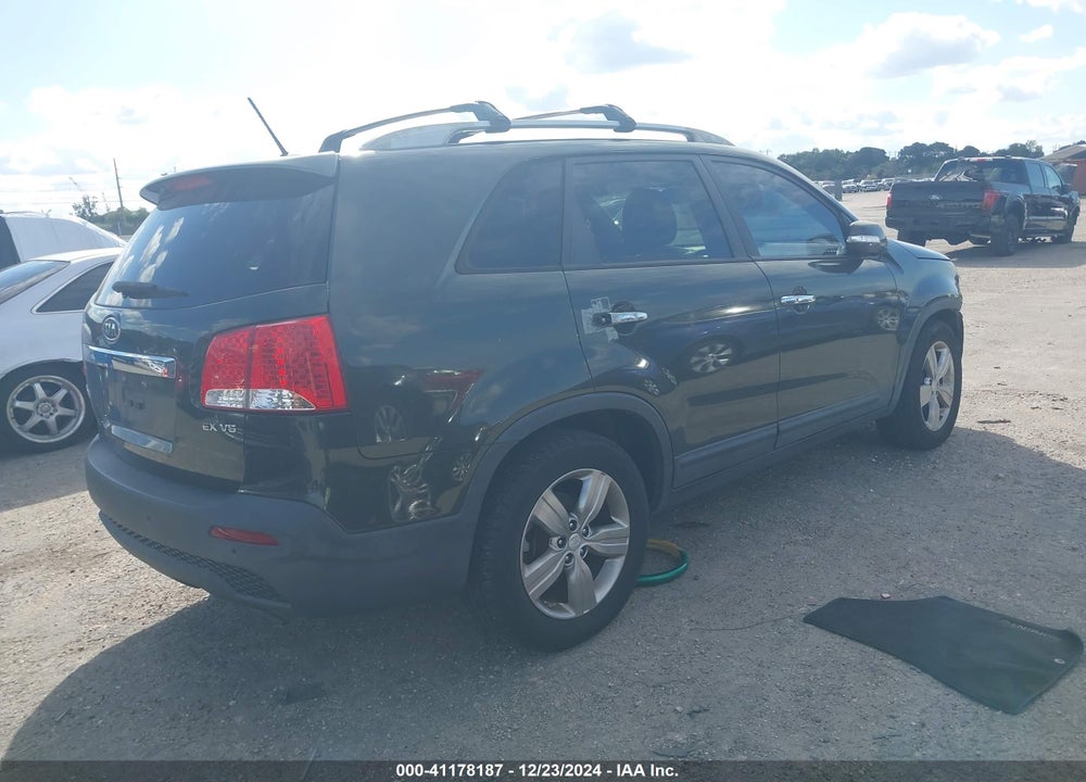2013 KIA SORENTO EX V6 VIN: 5XYKU4A24DG328932
