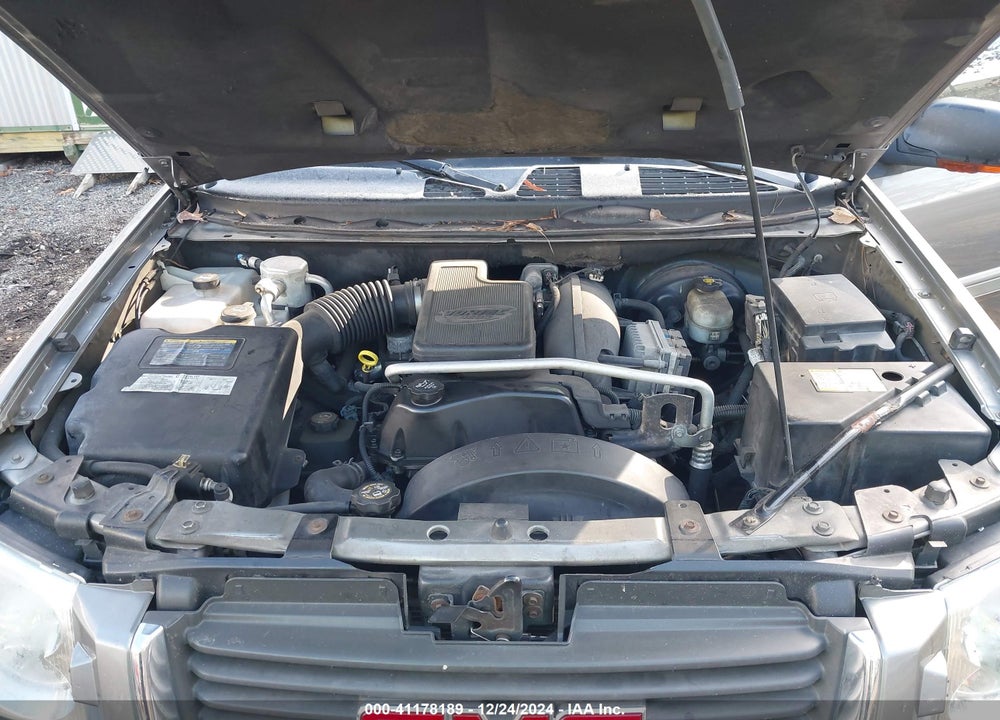 2005 GMC ENVOY SLT VIN: 1GKDT13S152139081