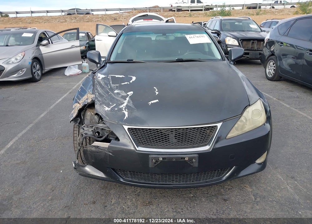 2006 LEXUS IS 350 VIN: JTHBE262465011477