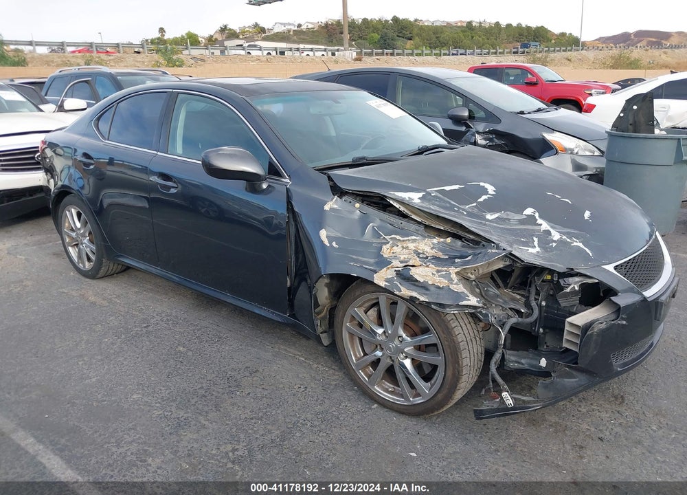 2006 LEXUS IS 350 VIN: JTHBE262465011477