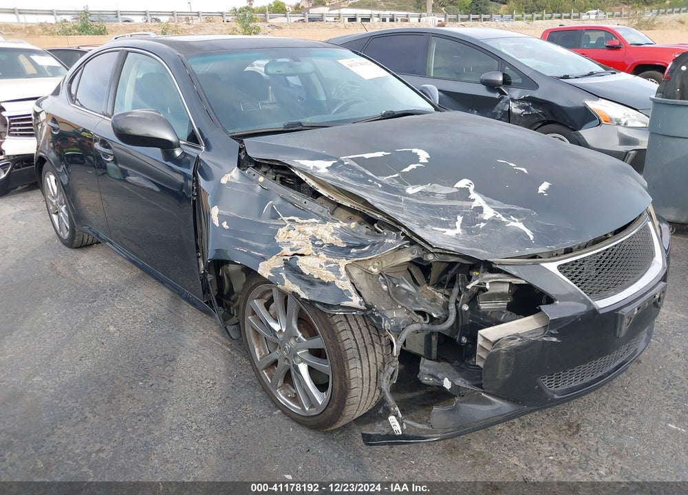 2006 LEXUS IS 350 VIN: JTHBE262465011477