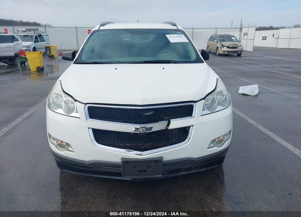 2012 CHEVROLET TRAVERSE LS VIN: 1GNKRFED8CJ359549