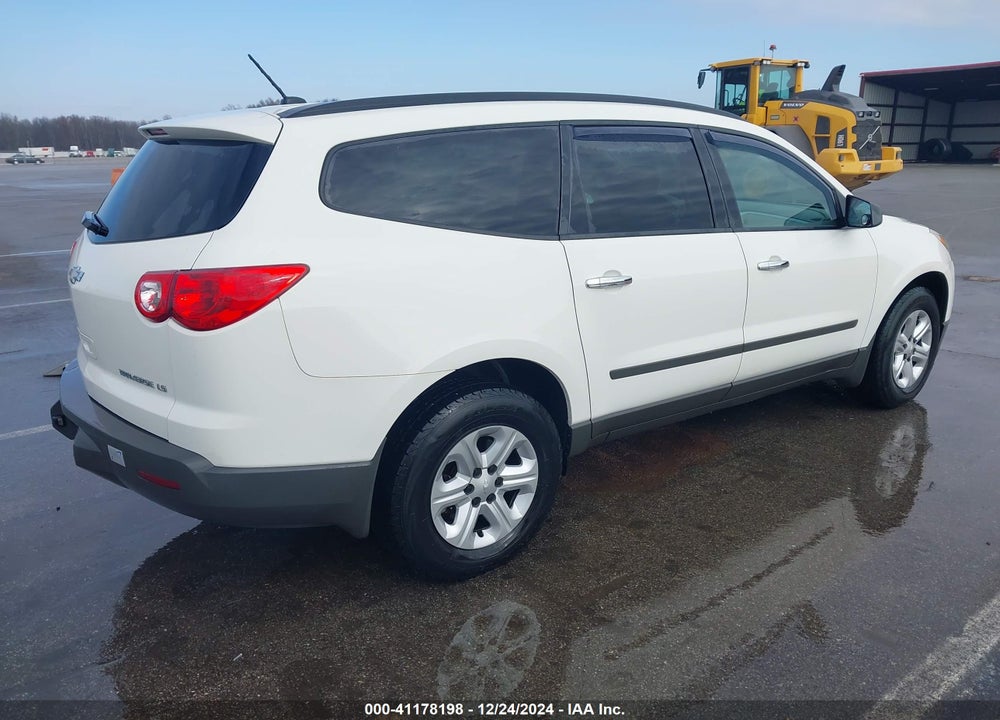2012 CHEVROLET TRAVERSE LS VIN: 1GNKRFED8CJ359549