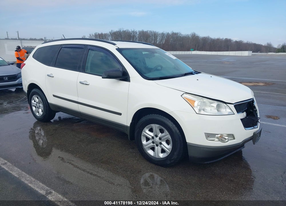 2012 CHEVROLET TRAVERSE LS VIN: 1GNKRFED8CJ359549