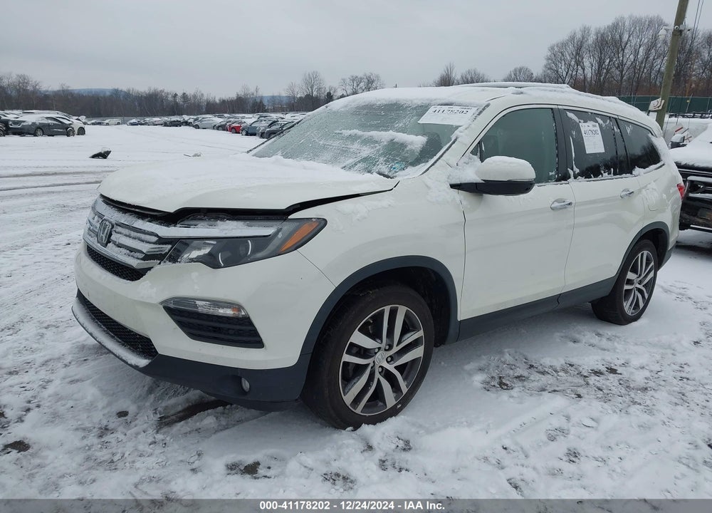 2018 HONDA PILOT VIN: 5FNYF6H92JB053566