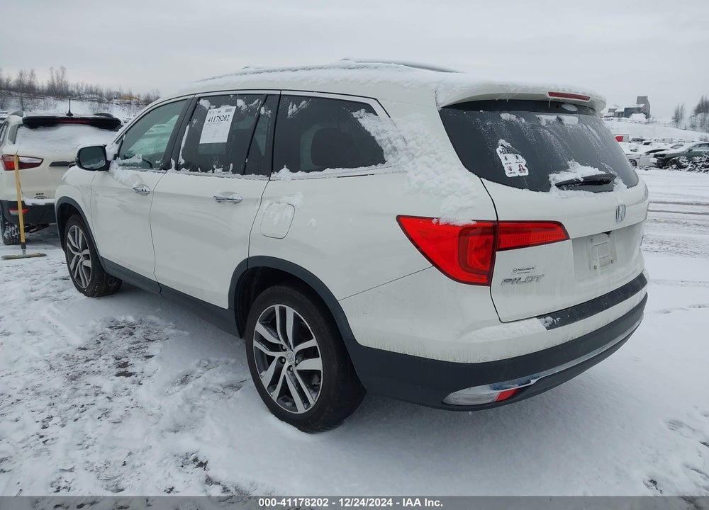 2018 HONDA PILOT VIN: 5FNYF6H92JB053566
