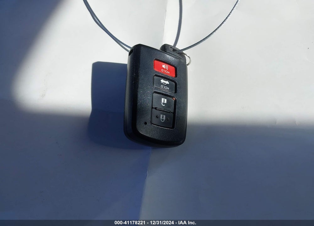 2016 TOYOTA CAMRY XLE V6 VIN: 4T1BK1FK8GU569310