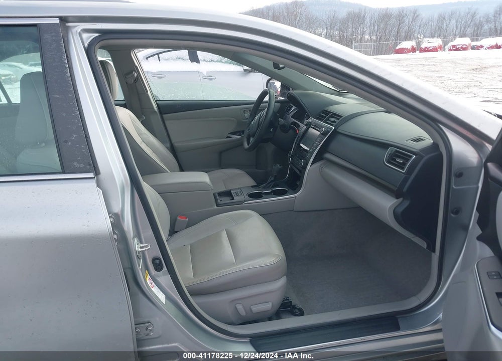 2017 TOYOTA CAMRY XLE VIN: 4T1BF1FK8HU682776