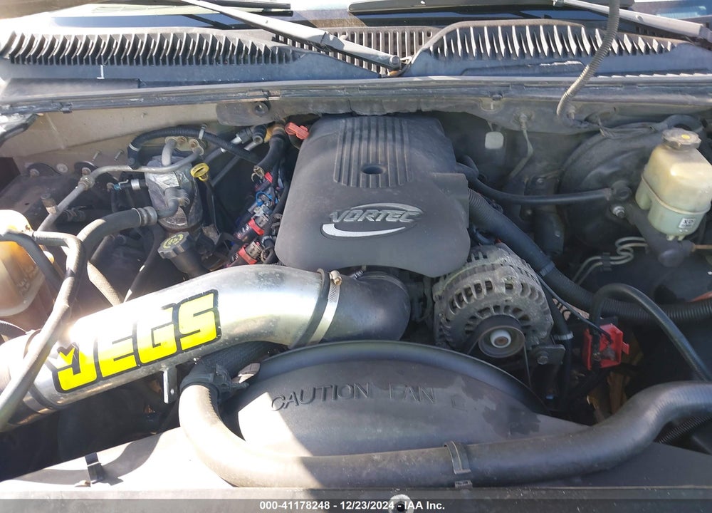 2001 CHEVROLET TAHOE LT VIN: 1GNEC13T81J249108