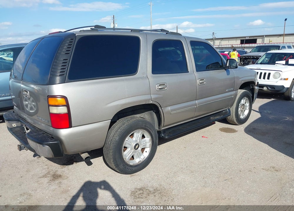 2001 CHEVROLET TAHOE LT VIN: 1GNEC13T81J249108