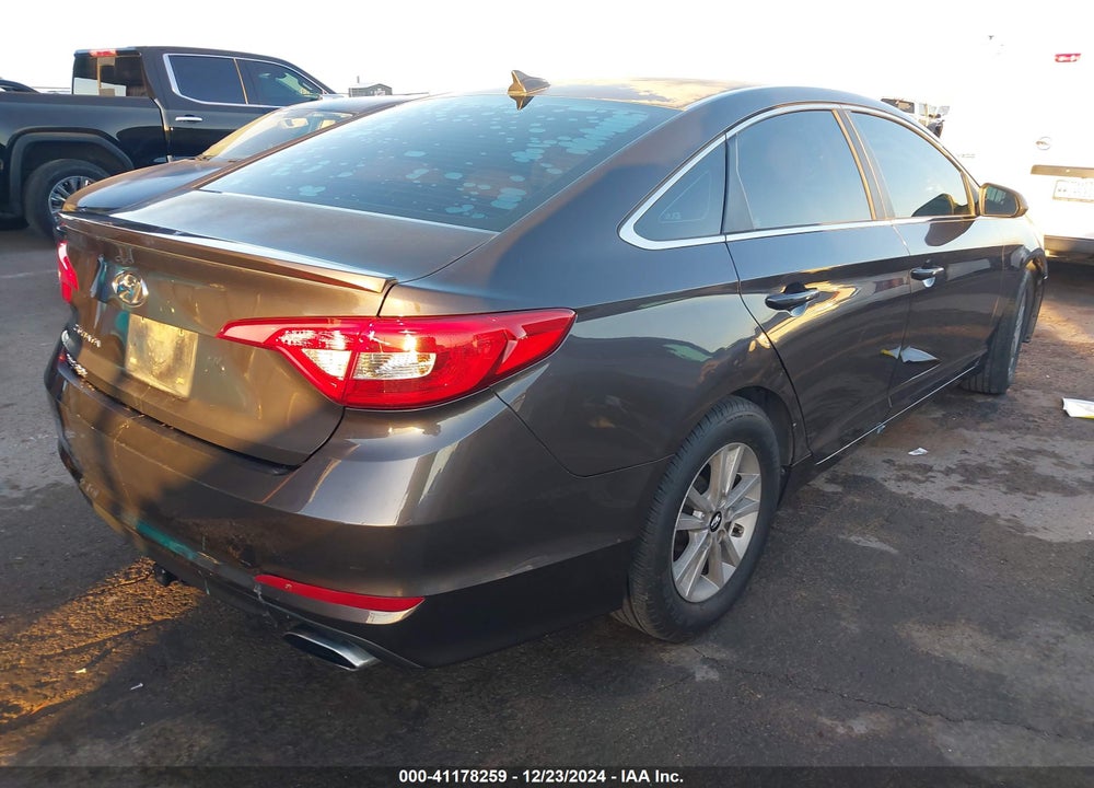 2015 HYUNDAI SONATA VIN: 5NPE24AF3FH122874