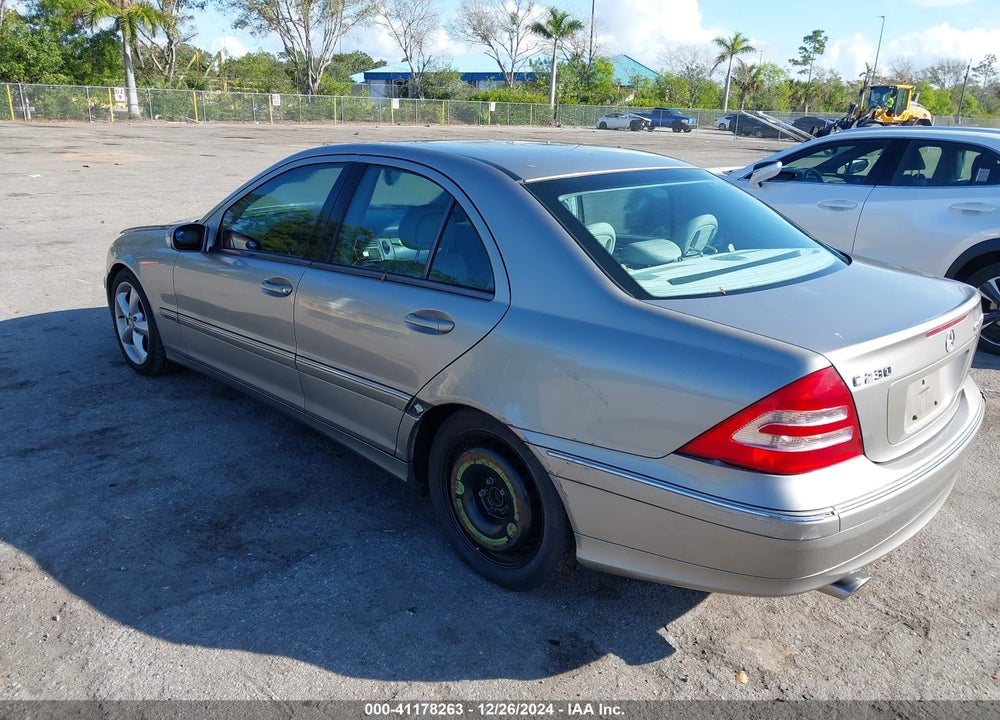 2004 MERCEDES-BENZ C 230 KOMPRESSOR SPORT/SPORT VIN: WDBRF40J74A612412