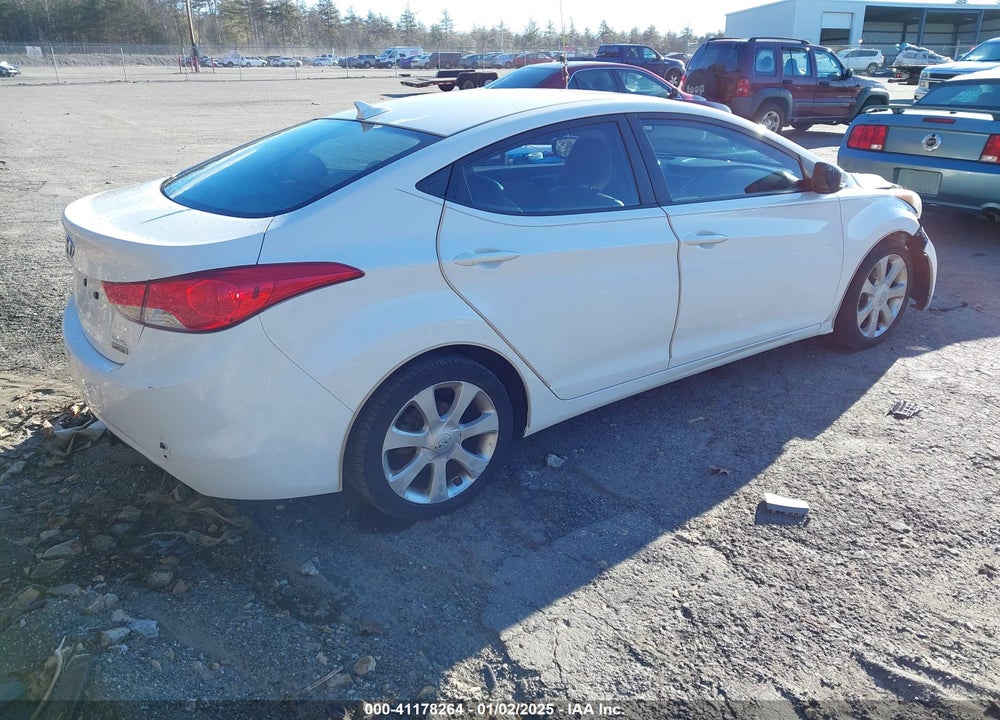 2012 HYUNDAI ELANTRA LIMITED VIN: 5NPDH4AE8CH120180