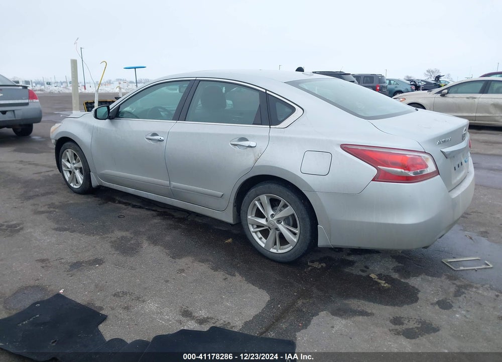 2013 NISSAN ALTIMA VIN: 1N4AL3AP3DC250738