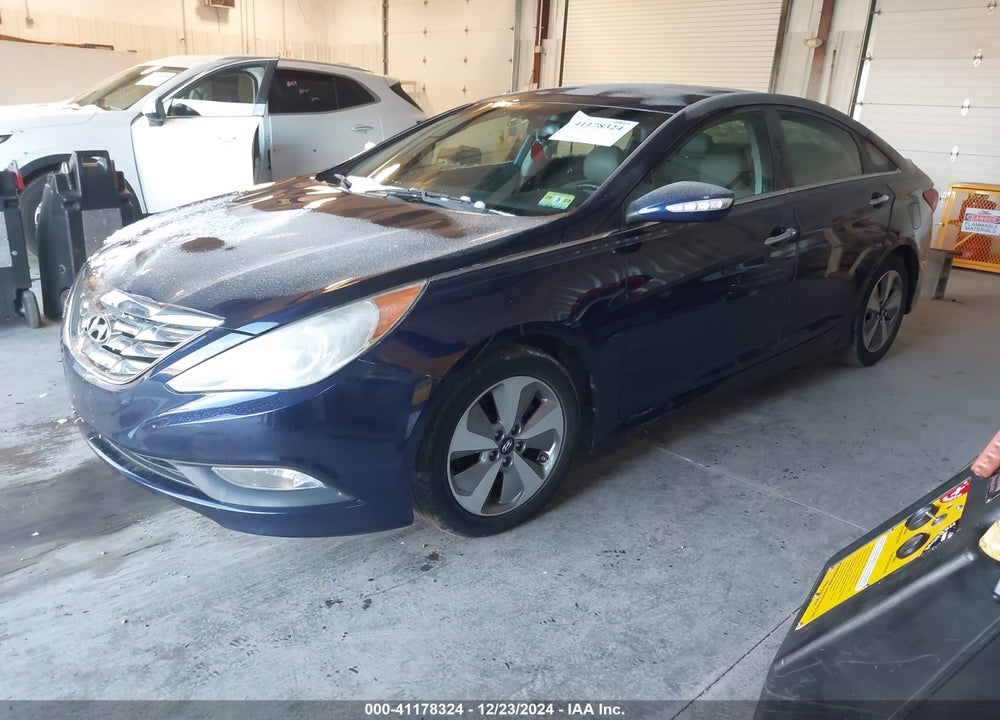 2014 HYUNDAI SONATA SE 2.0T VIN: 5NPEC4AB2EH842837