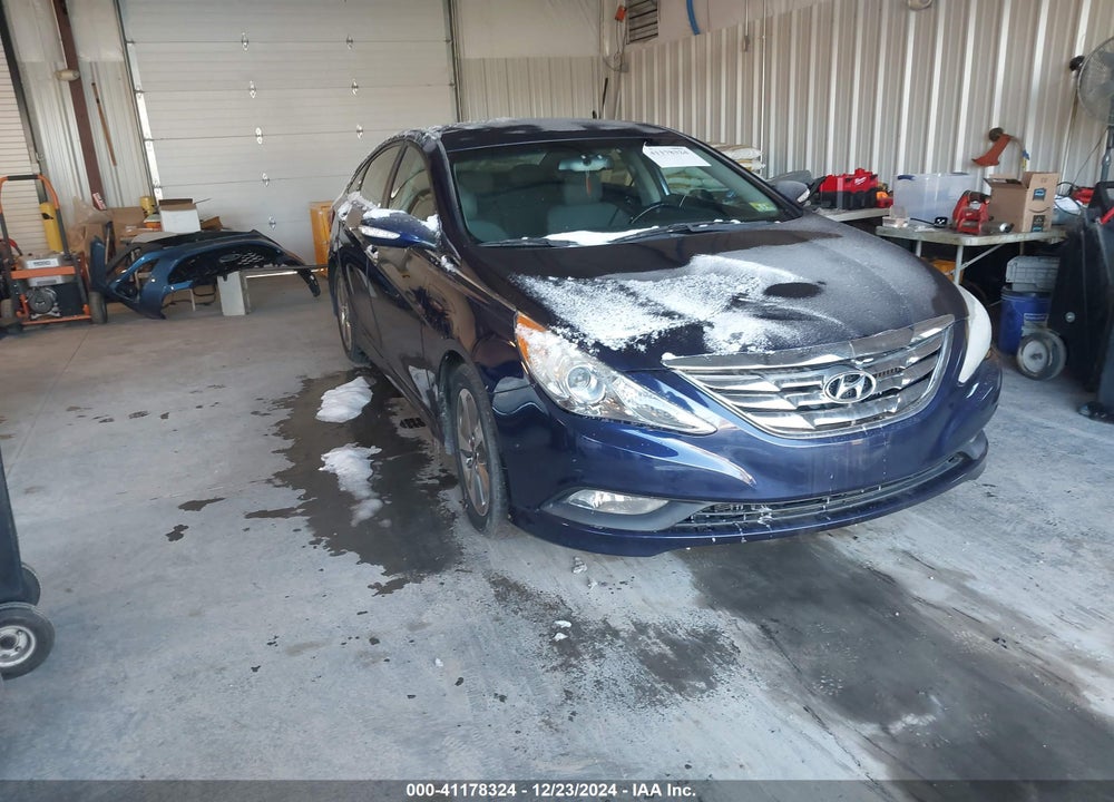 2014 HYUNDAI SONATA SE 2.0T VIN: 5NPEC4AB2EH842837
