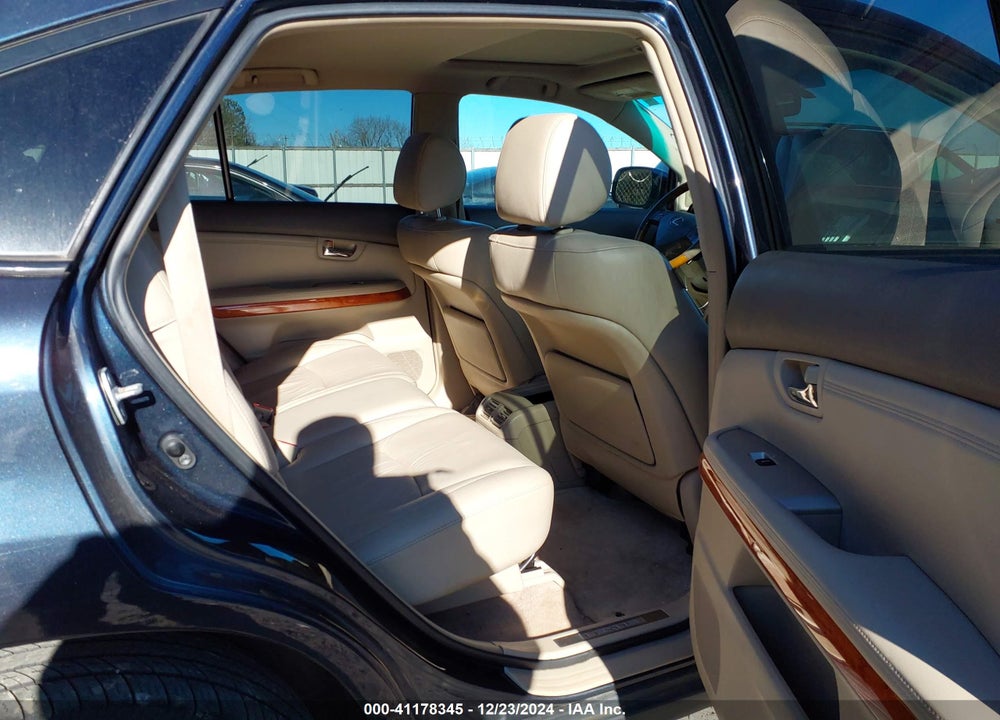 2007 LEXUS RX 350 VIN: 2T2HK31U77C037591