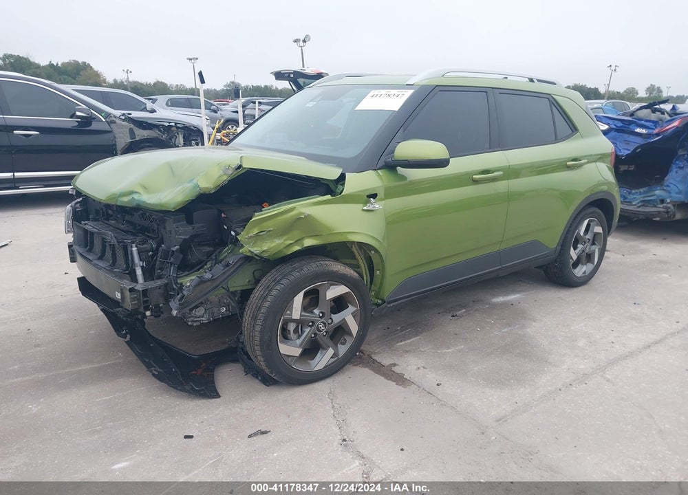 2022 HYUNDAI VENUE VIN: KMHRC8A37NU171572